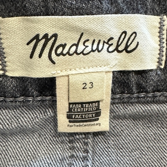 Madewell Demin Side-Slit Midi Skirt in Hallandale Washington - Picture 2 of 9